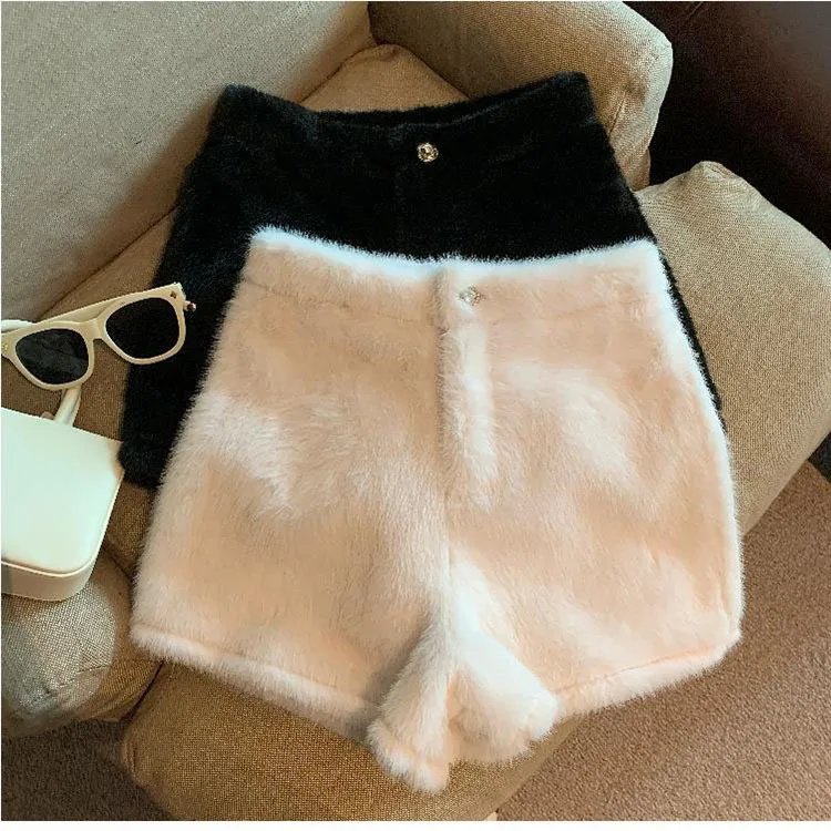 Autumn Winter White Faux Mink Velvet Shorts Women Thicken Warm Plush Boot Pants High Waist Casual Wide Leg Short Pants Female