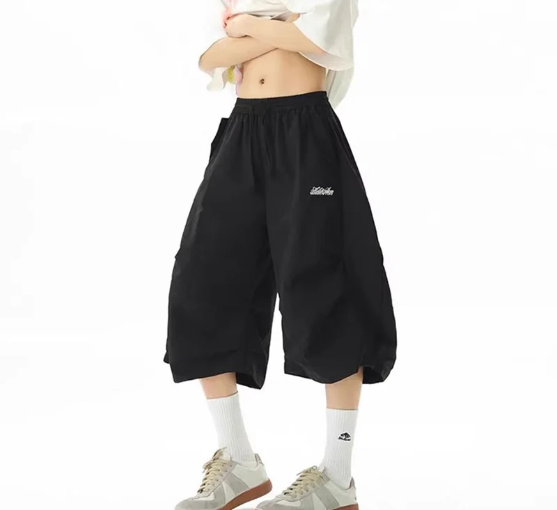 Harajuku Y2K Cargo Shorts Women Streetwear Loose High Waist Calf Length Pants Vintage American Summer Hip Hop Paratrooper Shorts