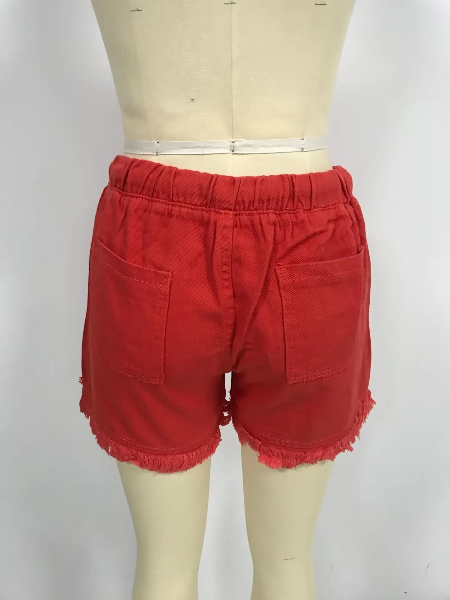 Women's Elastic Waist Fringe Mid Waist Washed Knee Length Straight Leg Denim Shorts with Front Pocket for Summer Outdoor Casual