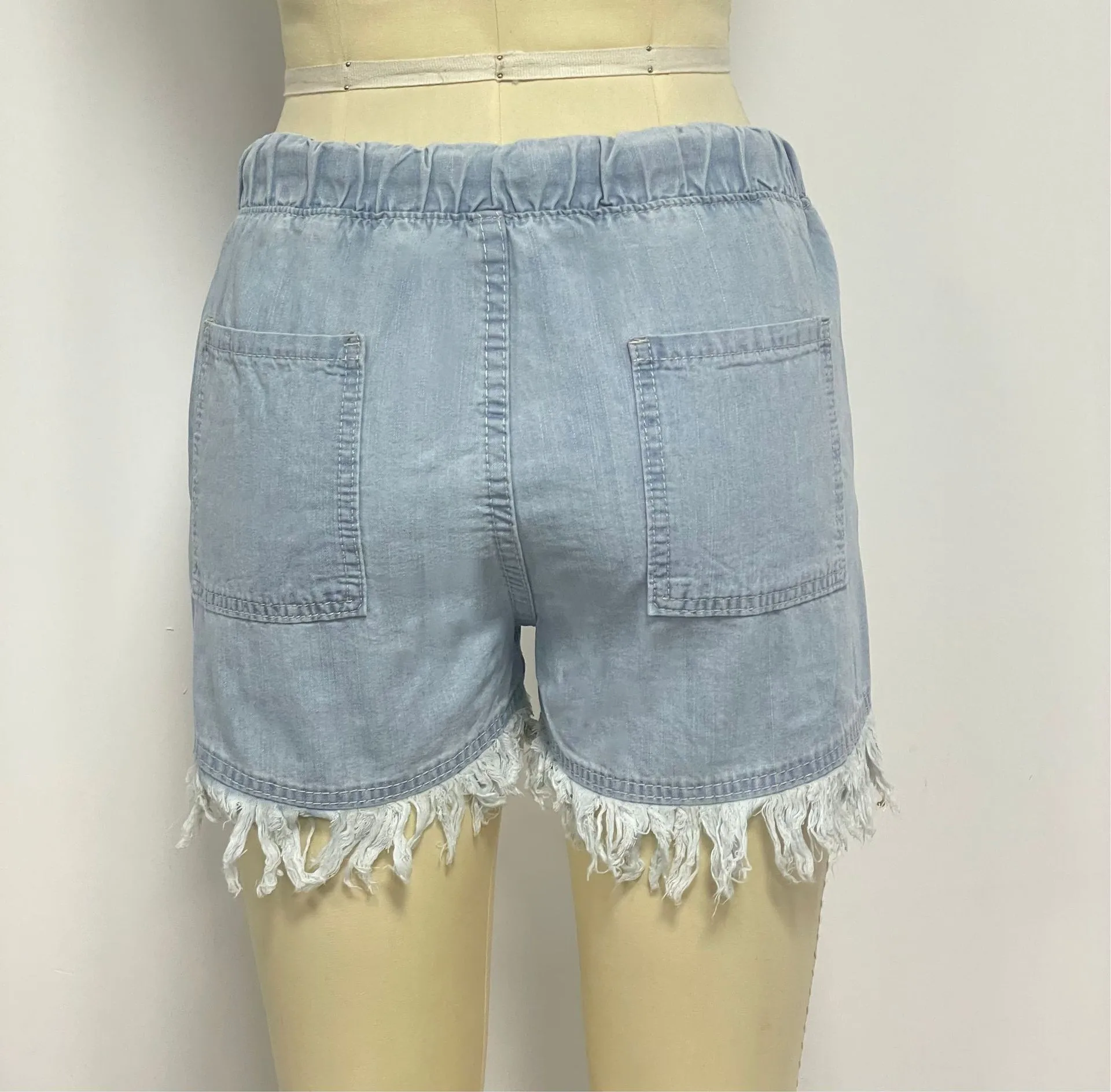 Women's Elastic Waist Fringe Mid Waist Washed Knee Length Straight Leg Denim Shorts with Front Pocket for Summer Outdoor Casual