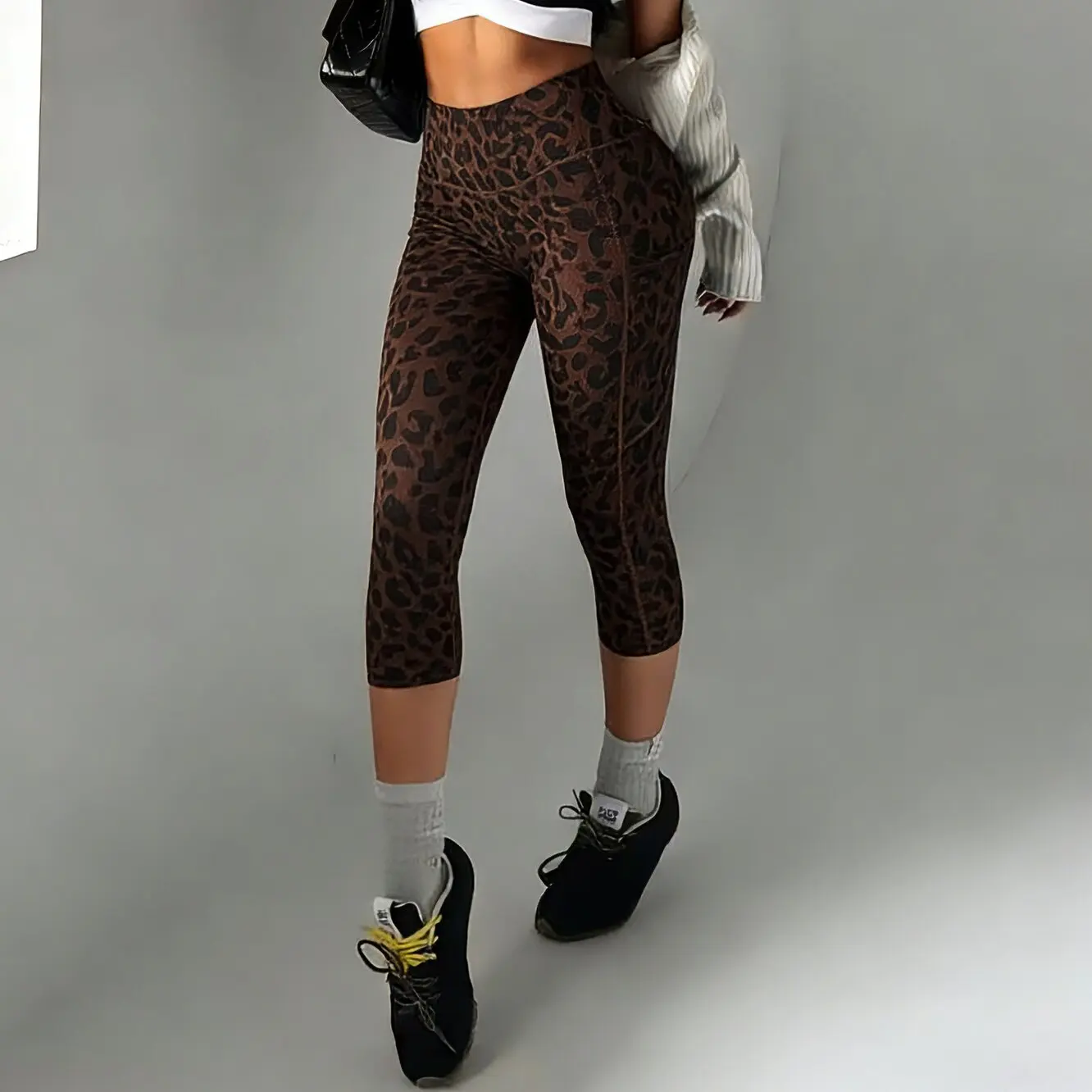 Women Leopard Print Capri Shorts Leggings High Waist Butt Lifting Yoga Gym Workout Running Sports Fitness Pants With Pockets