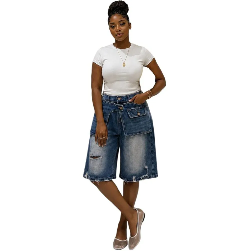 Women's High Waist Distressed Ripped Loose Fit Casual Denim Shorts with Frayed Hem Washed Look Summer Streetwear Bottoms