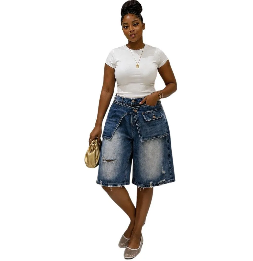 Women's High Waist Distressed Ripped Loose Fit Casual Denim Shorts with Frayed Hem Washed Look Summer Streetwear Bottoms