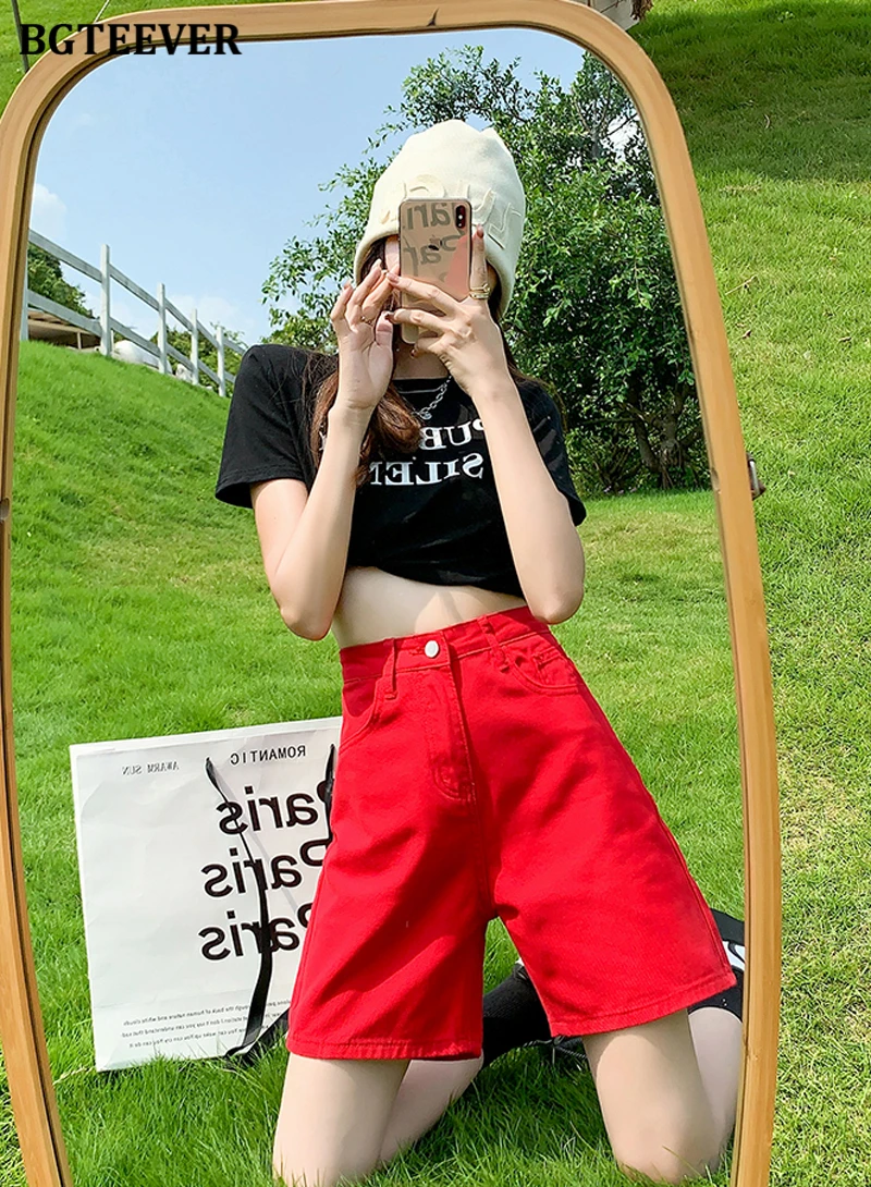 BGTEEVER Chic Straight Loose Women Jeans Shorts Summer High Waist Pockets Female Wide Leg Denim Shorts