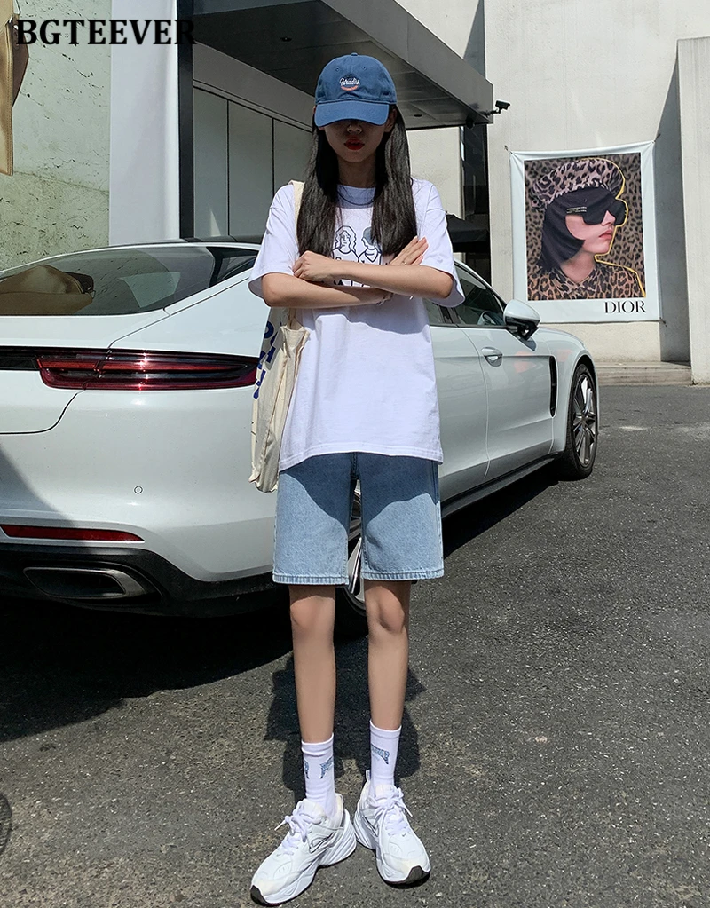 BGTEEVER Chic Straight Loose Women Jeans Shorts Summer High Waist Pockets Female Wide Leg Denim Shorts