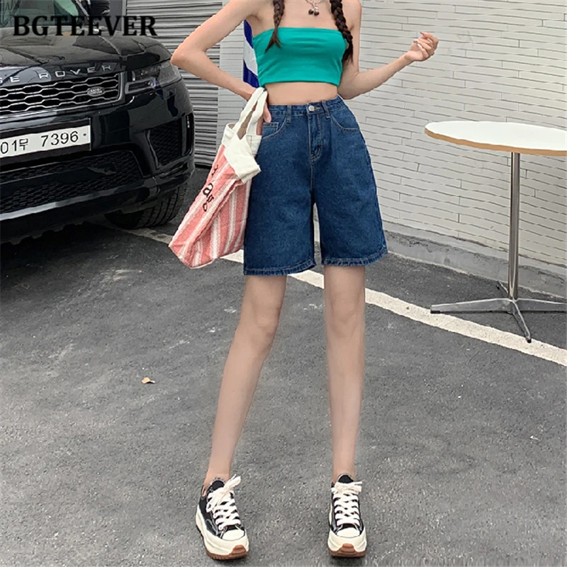 BGTEEVER Chic Straight Loose Women Jeans Shorts Summer High Waist Pockets Female Wide Leg Denim Shorts
