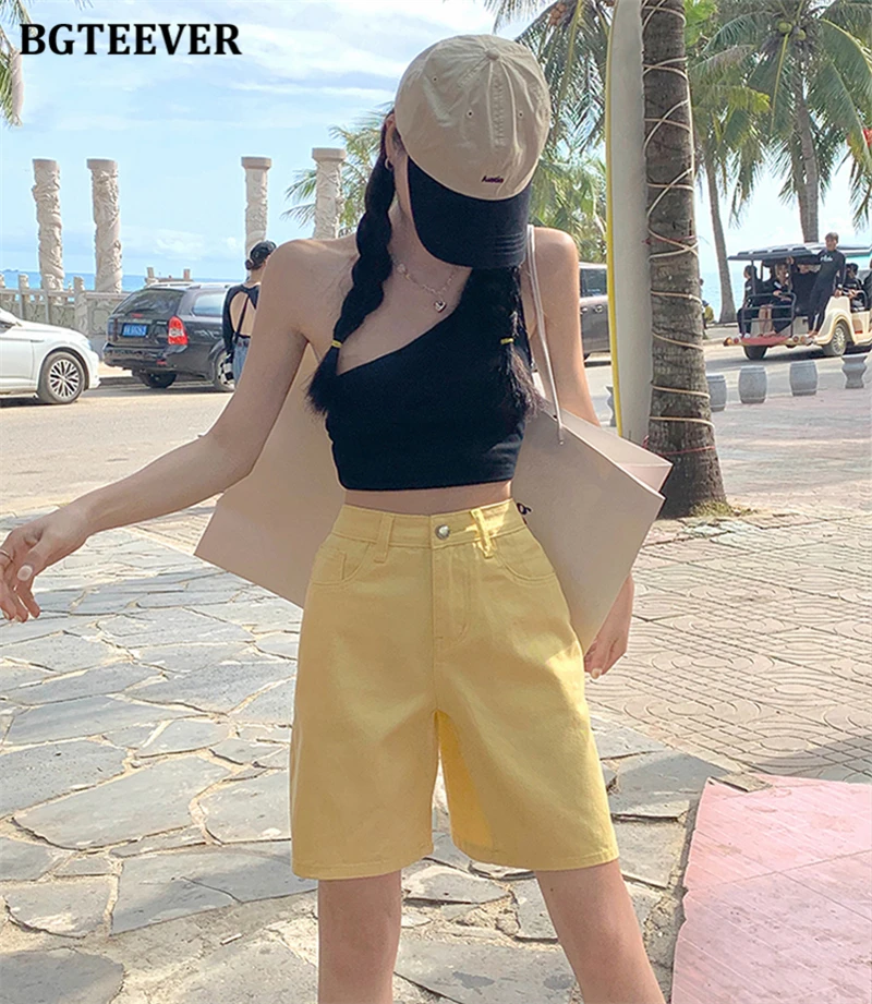 BGTEEVER Chic Straight Loose Women Jeans Shorts Summer High Waist Pockets Female Wide Leg Denim Shorts
