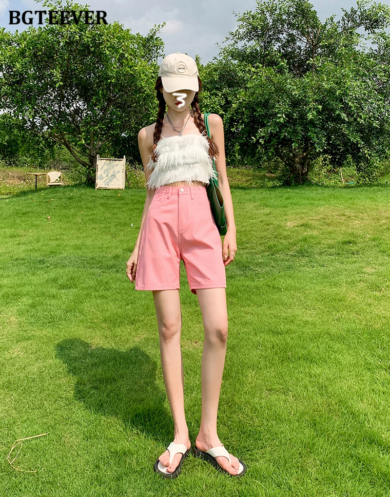 BGTEEVER Chic Straight Loose Women Jeans Shorts Summer High Waist Pockets Female Wide Leg Denim Shorts