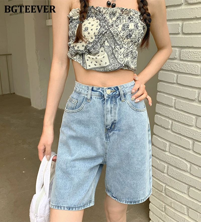BGTEEVER Chic Straight Loose Women Jeans Shorts Summer High Waist Pockets Female Wide Leg Denim Shorts