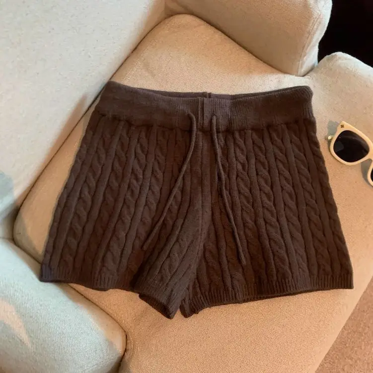 Japanese Women's Cable Knitted Shorts Autumn Winter Elastic Waist Straight Leg Short Pants Woman Soft Cozy Solid Color Shorts