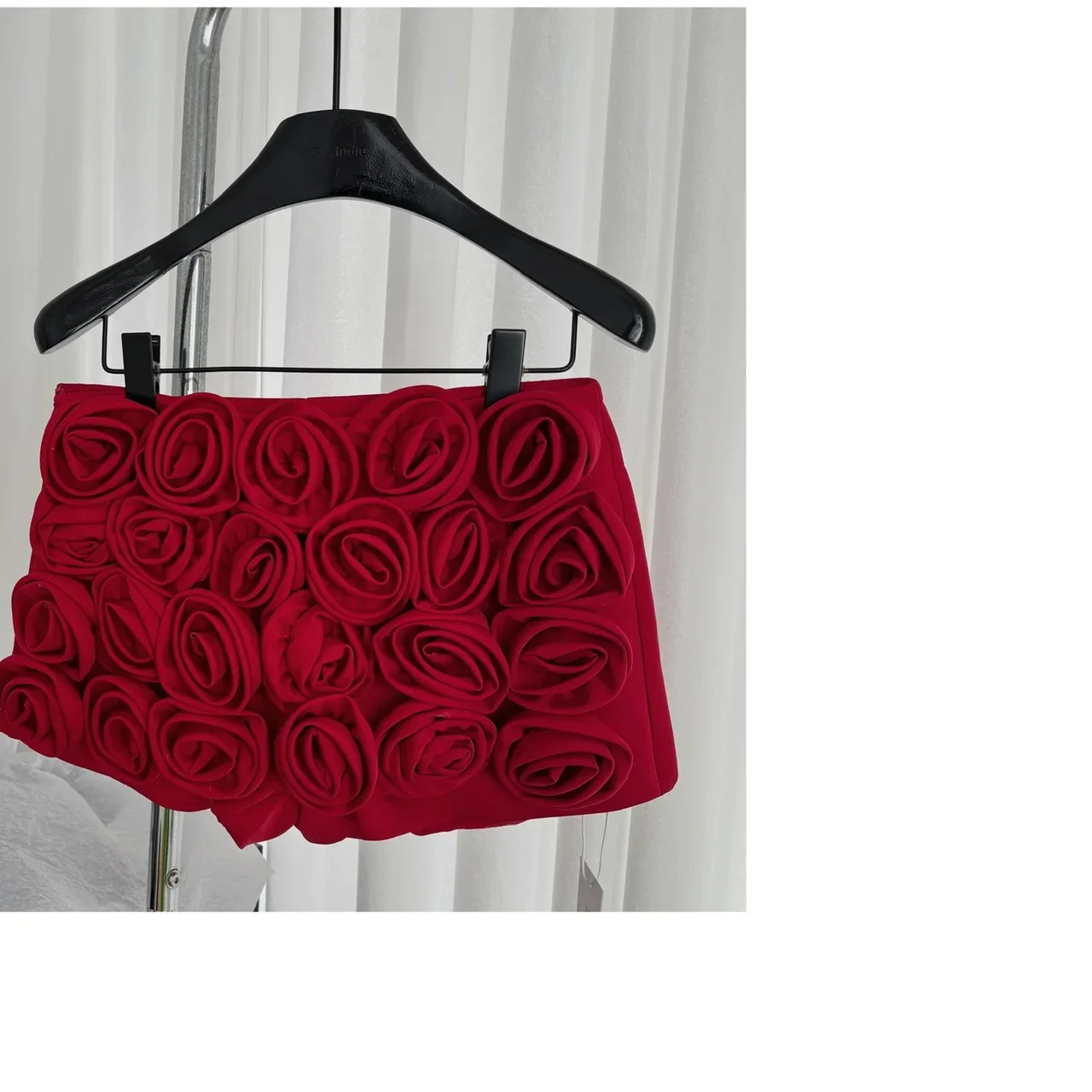 SMTHMA New Autumn Small Fragrance Style 3D Three-Dimensional Rose Flower Short Women's Elegant Temperament Runway Shorts