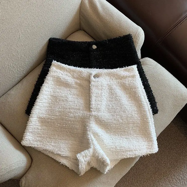 Autumn Winter Women's Tweed Shorts Autumn Winter 2026 High Waist Fashion Wide Leg Short Pants Woman Sexy Slim Fit Solid Short
