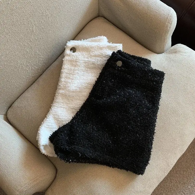 Autumn Winter Women's Tweed Shorts Autumn Winter 2026 High Waist Fashion Wide Leg Short Pants Woman Sexy Slim Fit Solid Short