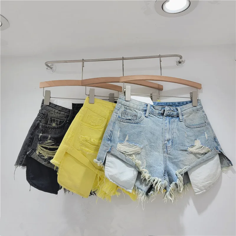 2026 Summer New Light Color Perforated Design Denim Shorts Women's Wide Legs Slim Fashion Ragged Edge A-line Ropa Mujer