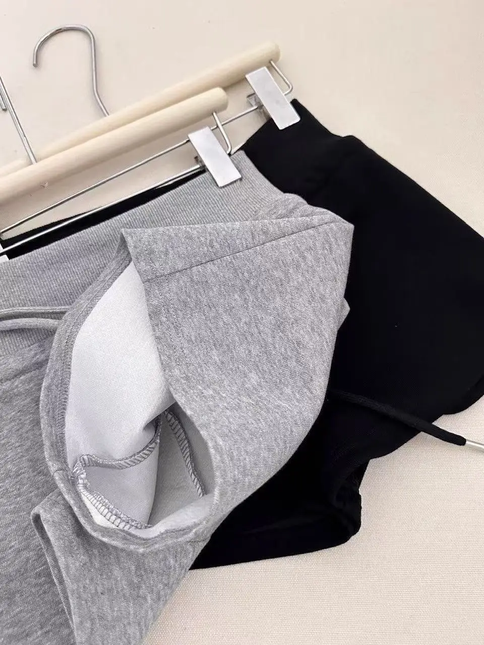 Sporty Grey Low-Waist Straight Leg Short Pants for Women Summer Casual Trousers Drawstring Hot Girl Style Cotton Blend