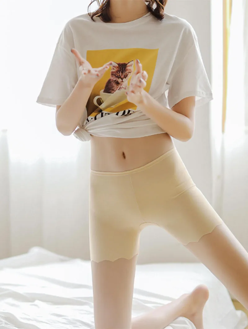 Women Sexy Soft Seamless Safety Short Pants Summer Ice Silk Breathable Comfortable Tight Shorts Under Skirt Panties Underwear