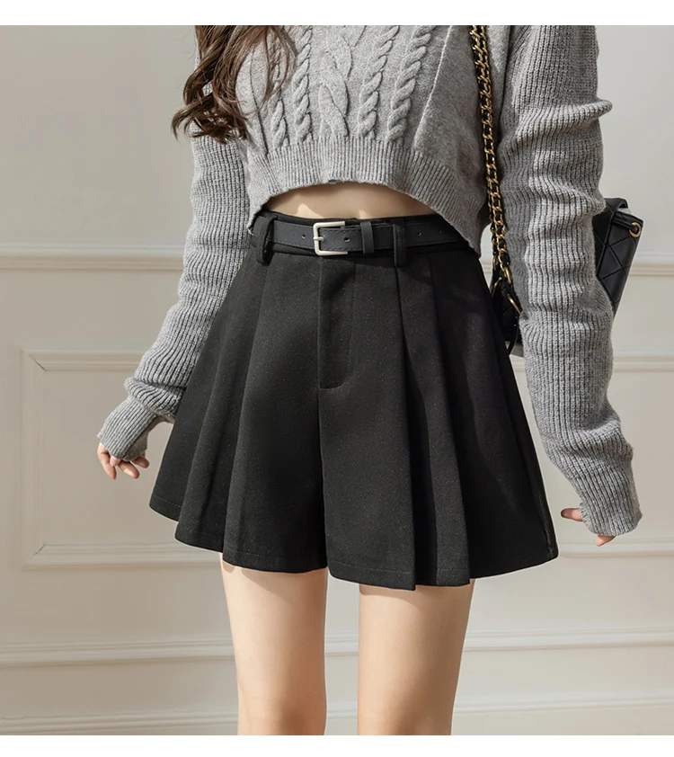 2025 Fashion Woolen Winter Skirts Shorts Woman Streetwear High Waist Pleated Y2K Shorts Women Ruffles Culottes Short Pants Femme