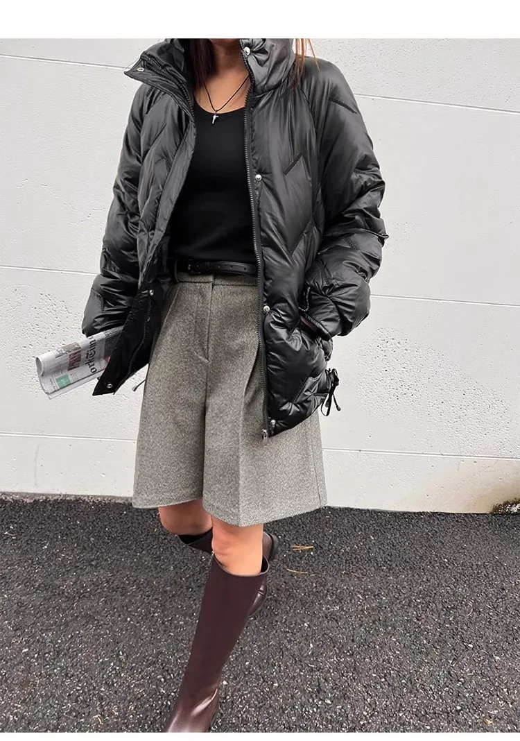 Chic Women Thicken Warm Loose Pockets Faux Woolen Straight Shorts 2024 Autumn Winter High Waist Ladies Wide Leg Shorts WH2