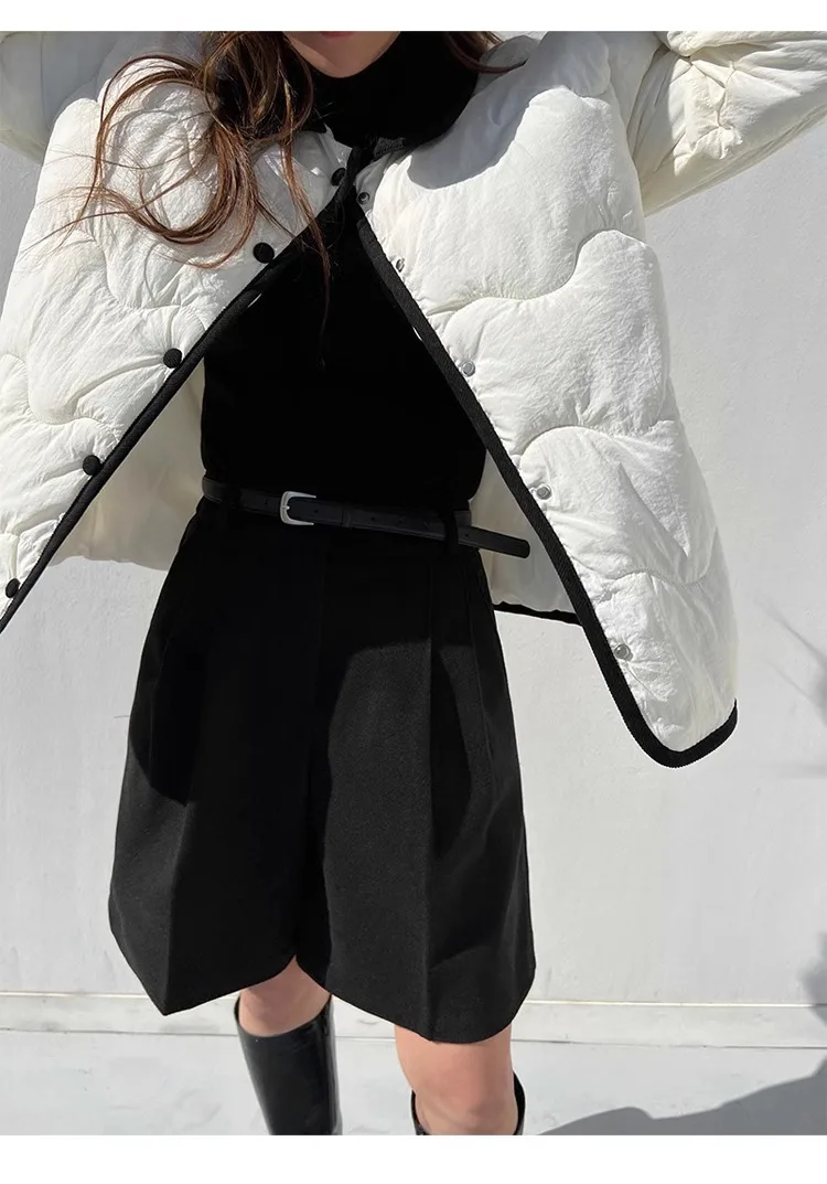 Chic Women Thicken Warm Loose Pockets Faux Woolen Straight Shorts 2024 Autumn Winter High Waist Ladies Wide Leg Shorts WH2