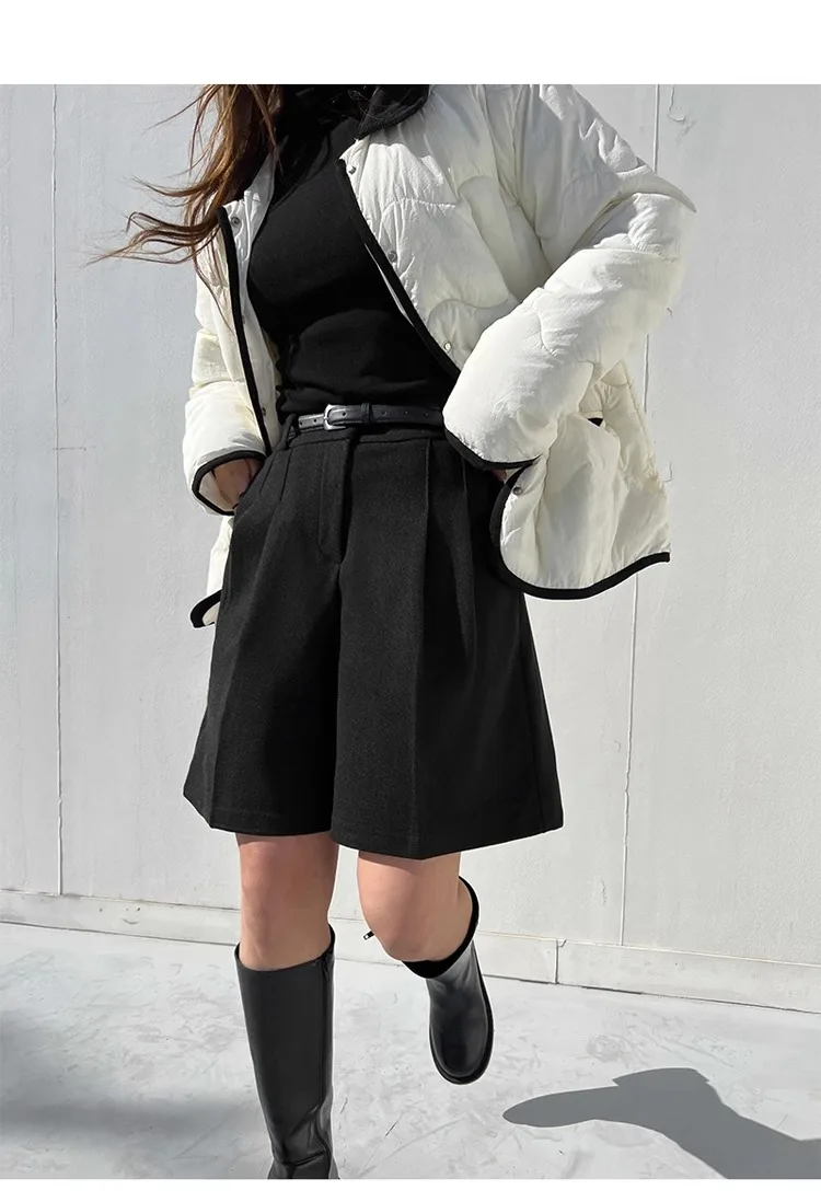 Chic Women Thicken Warm Loose Pockets Faux Woolen Straight Shorts 2024 Autumn Winter High Waist Ladies Wide Leg Shorts WH2