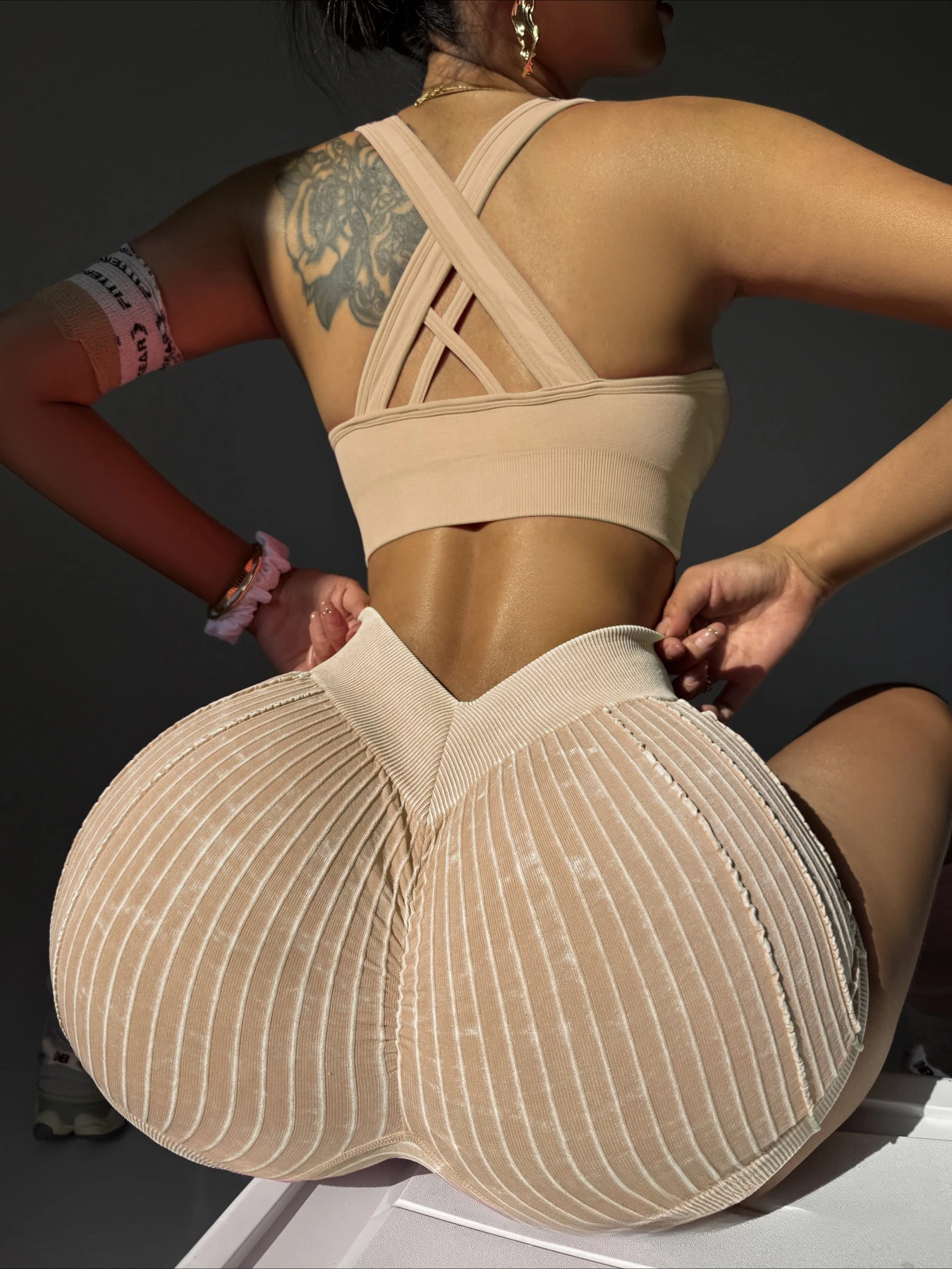 Women High Waist Seamless Ribbed Yoga Shorts V Back Butt Lifting High Elastic Washed Gym Workout Running Fitness Athletic Shorts