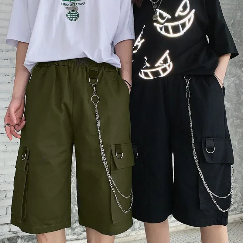 2026 Cargo Shorts Women Harajuku Hip Hop Punk Big Pocket Short with Fashion Chain High Waist Joggers Short Pants Woman