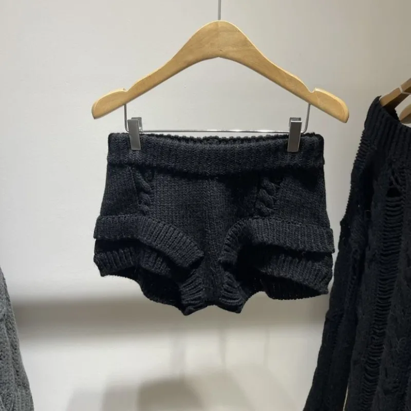 Sexy Knit Shorts Women Korean Fashion Casual Outerwear Sheath Mini Pants 2026 Spring Solid Versatile Y2k Streetwear