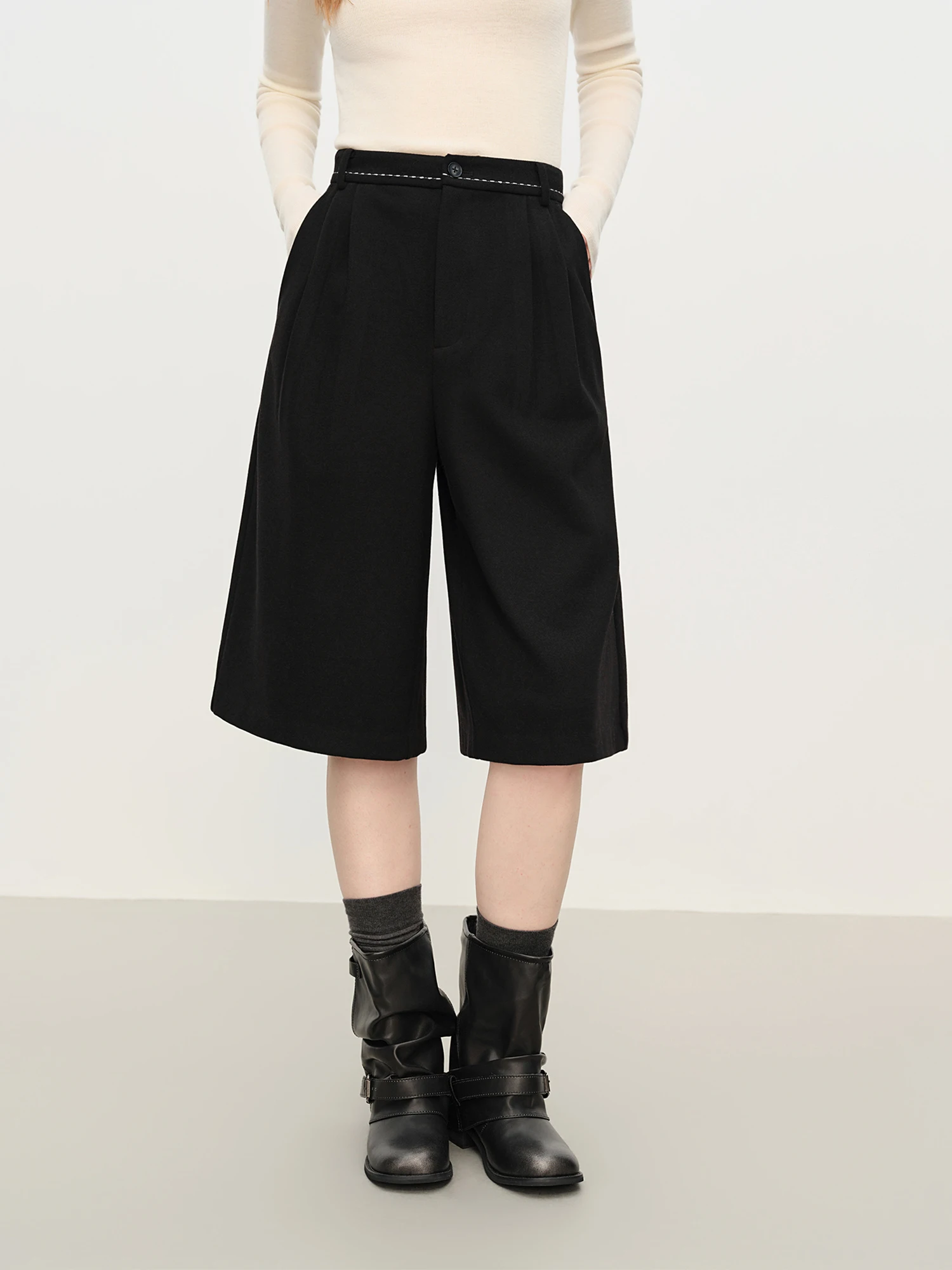 FSLE Retro Straight Shorts Women's 2025 Winter New Commuter Streetwear Loose High Waist Unisex Cool Girls British Style