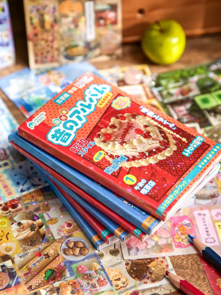 30Pcs/bag Japanese Vintage Sticker Kawaii Retro Sticker Book for Scrapbooking Diary Planner Decoration Office School Stationery