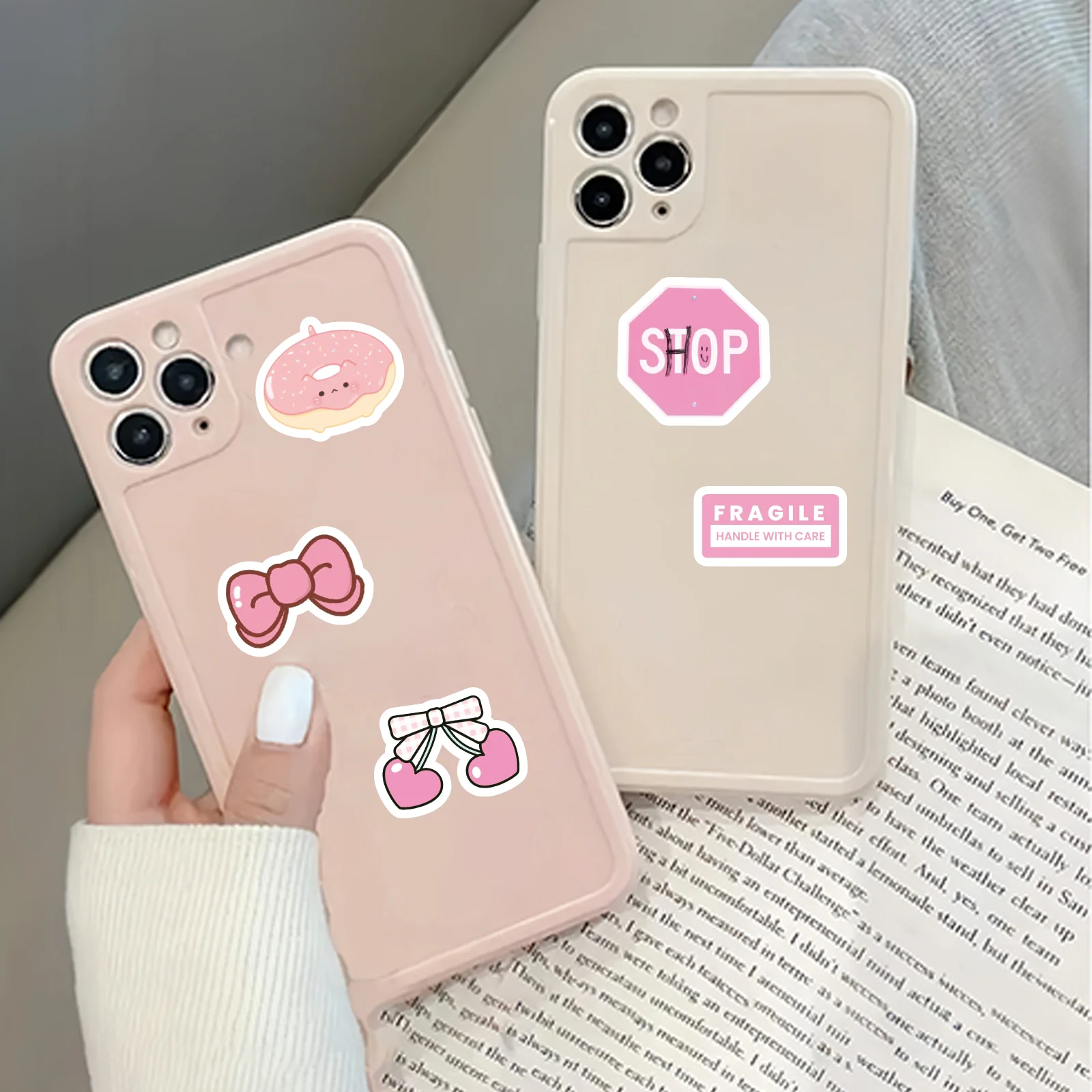46pcs Valentine's Day Theme Pattern Stickers, Suitable for Valentine Parties, Photo Albums, Notebooks, Phone Cases, Water Bottle