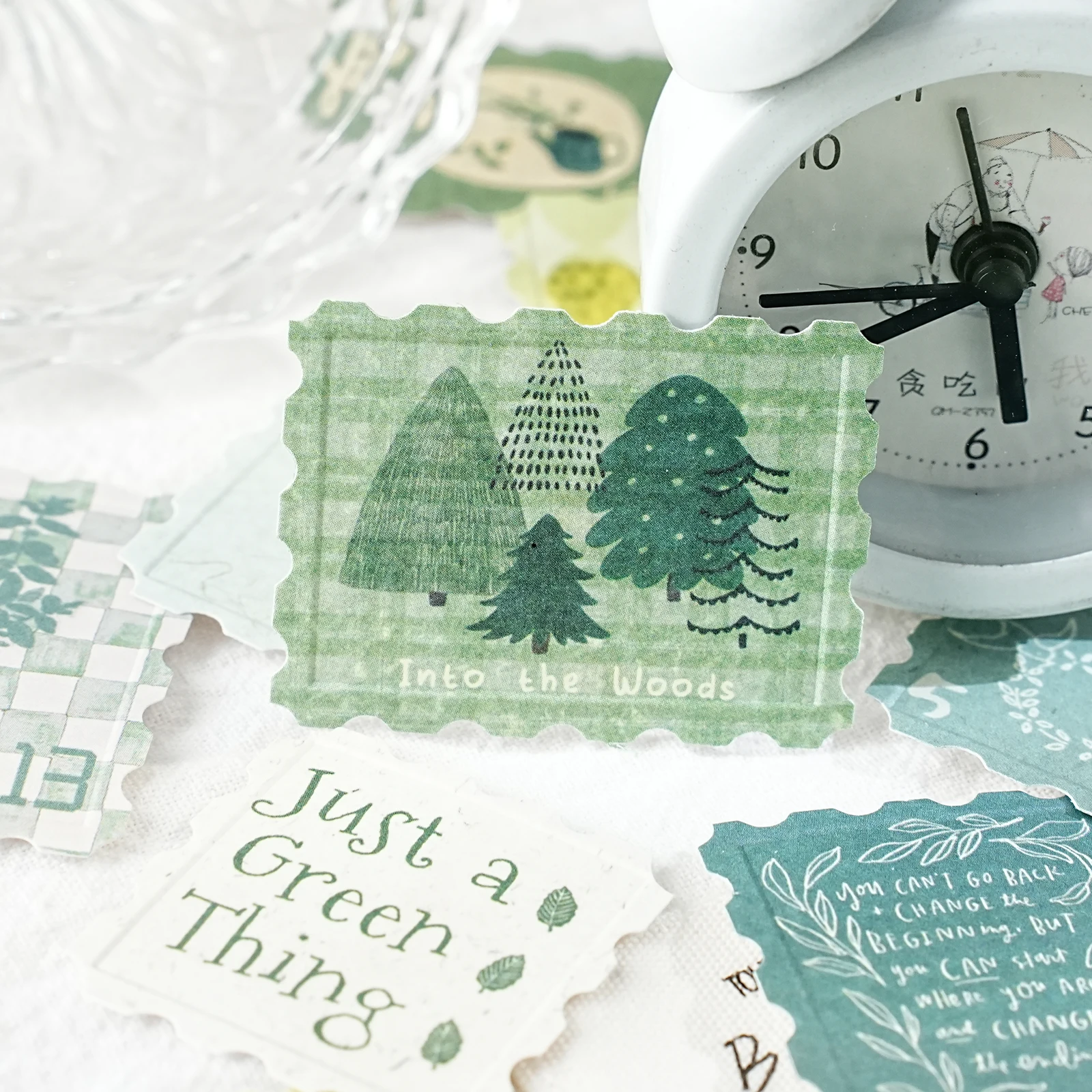 Etori Life Warm Moments Series Vintage Cozy Stamp Journal Stickers 20Pcs Ins Style Journal Decoration Small Patterns for Laptops, Phone Stickers, Luggage, Office Decoration Accessories, Student Gift Paper Bags, Handmade Scrapbooking Supplies, DIY Crafts, Children's Stickers, Art Parties, Gifts for Friends, Back-To-School Season, Card Making