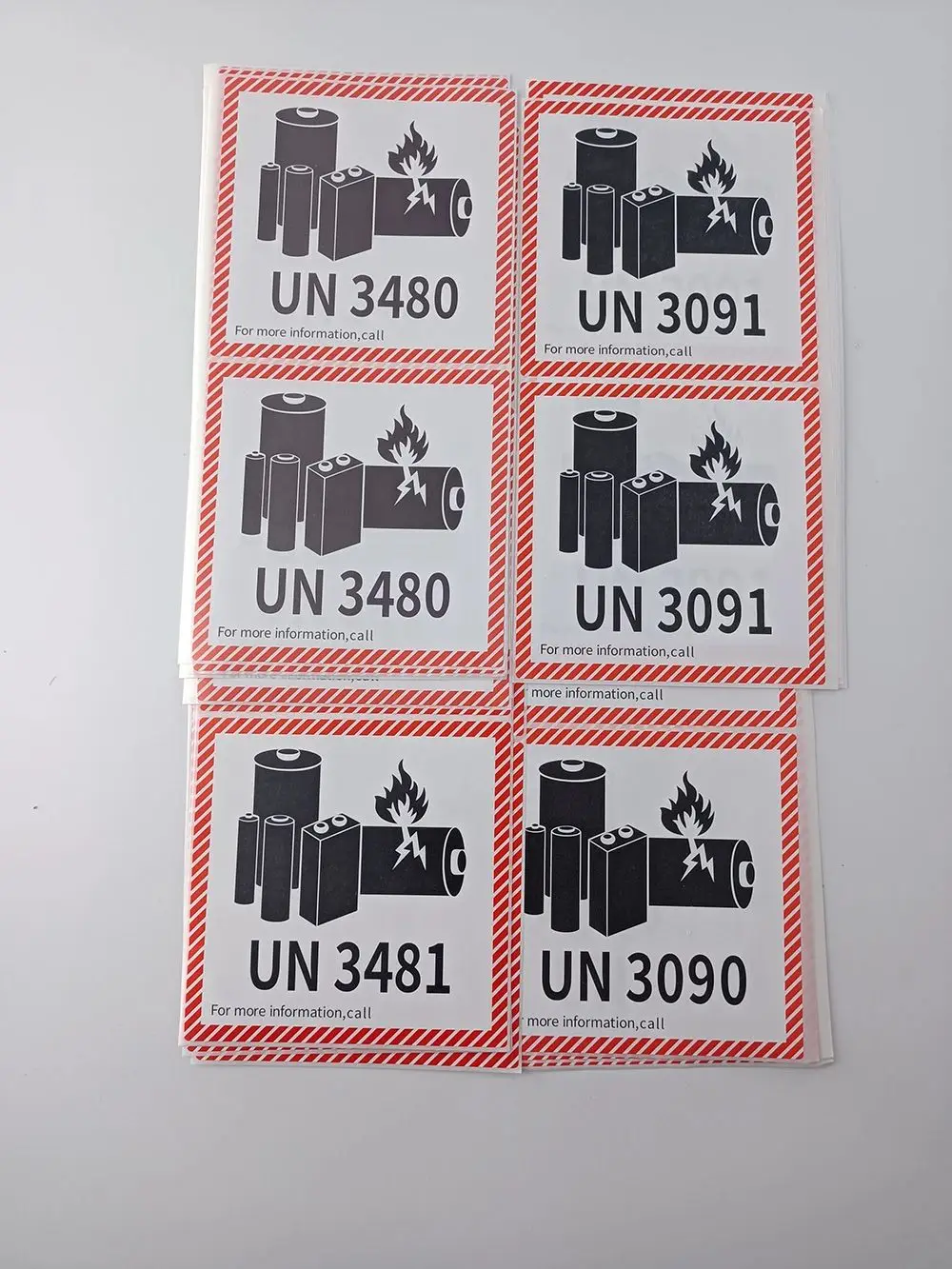 100x100mm Lithium Battery Label UN3481 UN3480 UN3091 UN3090 Transport Warning Label for Products Containing Batteries