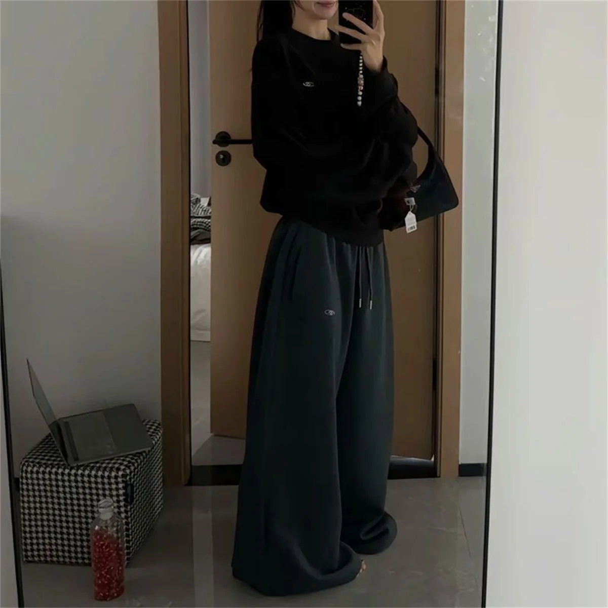 Oversize Woman Grey Black Sweatpants Y2K Korean Streetwear Loose Casual Jogger Pants High Waist All Match Drawstring Trousers