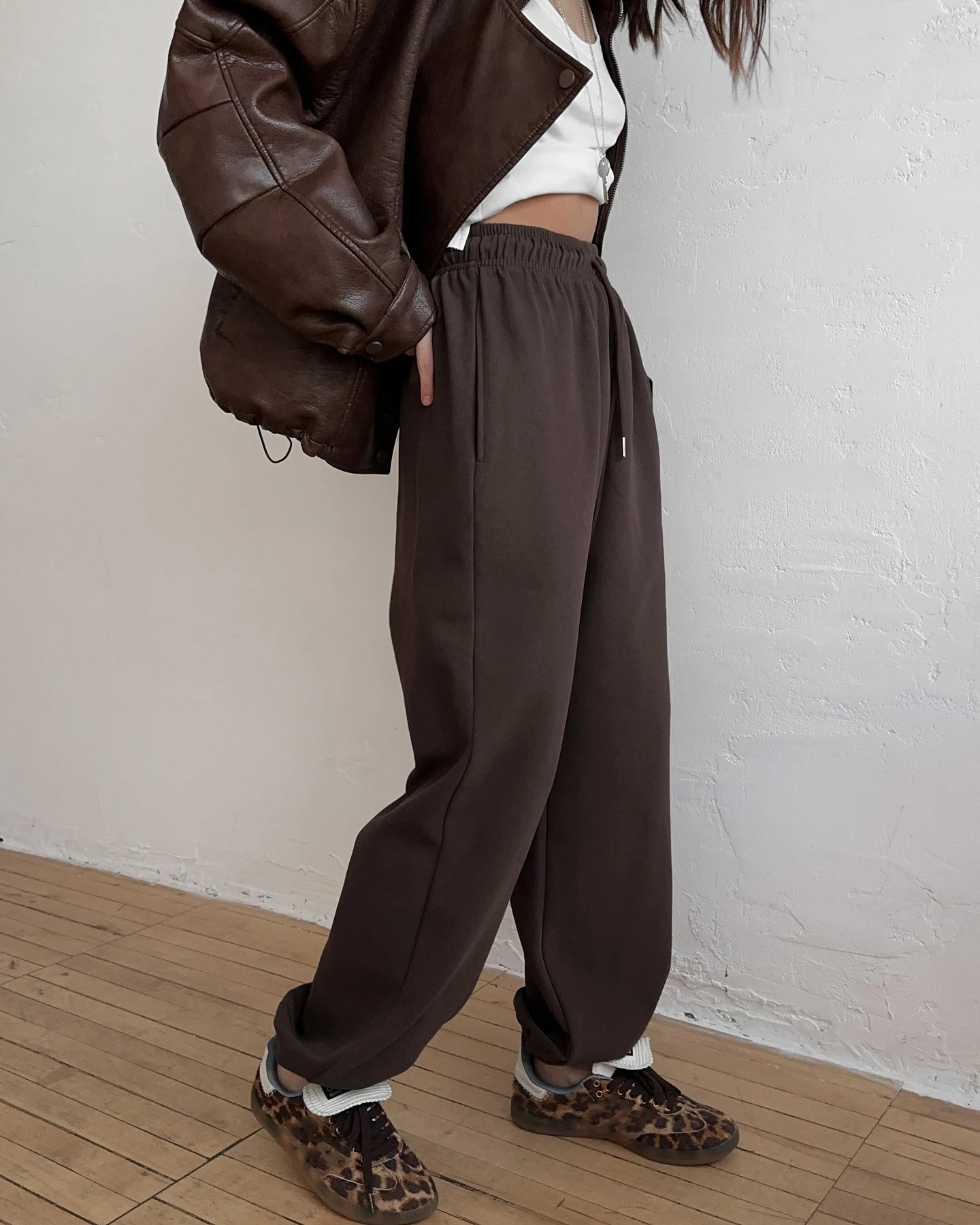 Autumn Women's Gray Sports Pants with Elastic 80% Cotton Jogging Vintage Classic Brown Sweatpants for Women