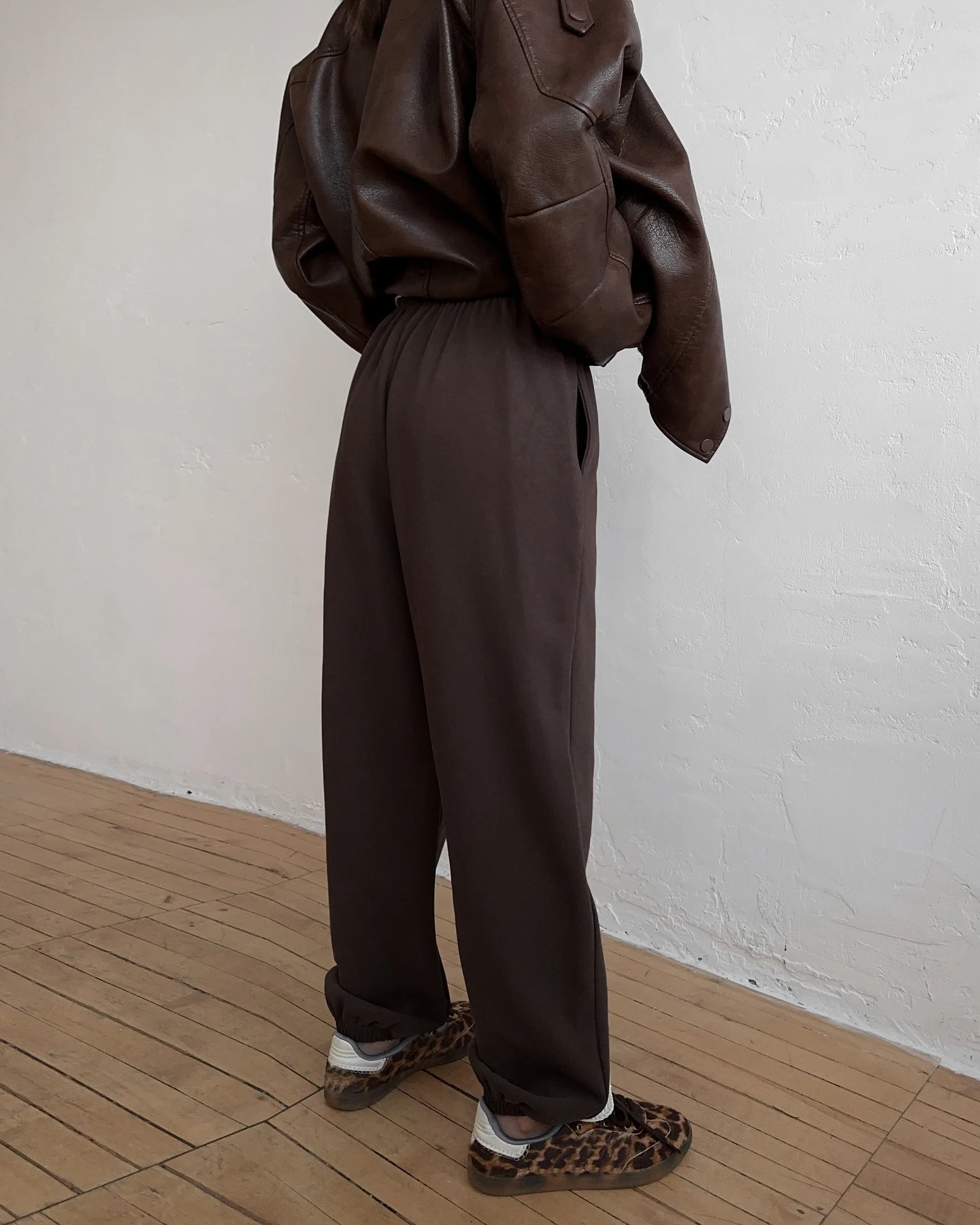 Autumn Women's Gray Sports Pants with Elastic 80% Cotton Jogging Vintage Classic Brown Sweatpants for Women
