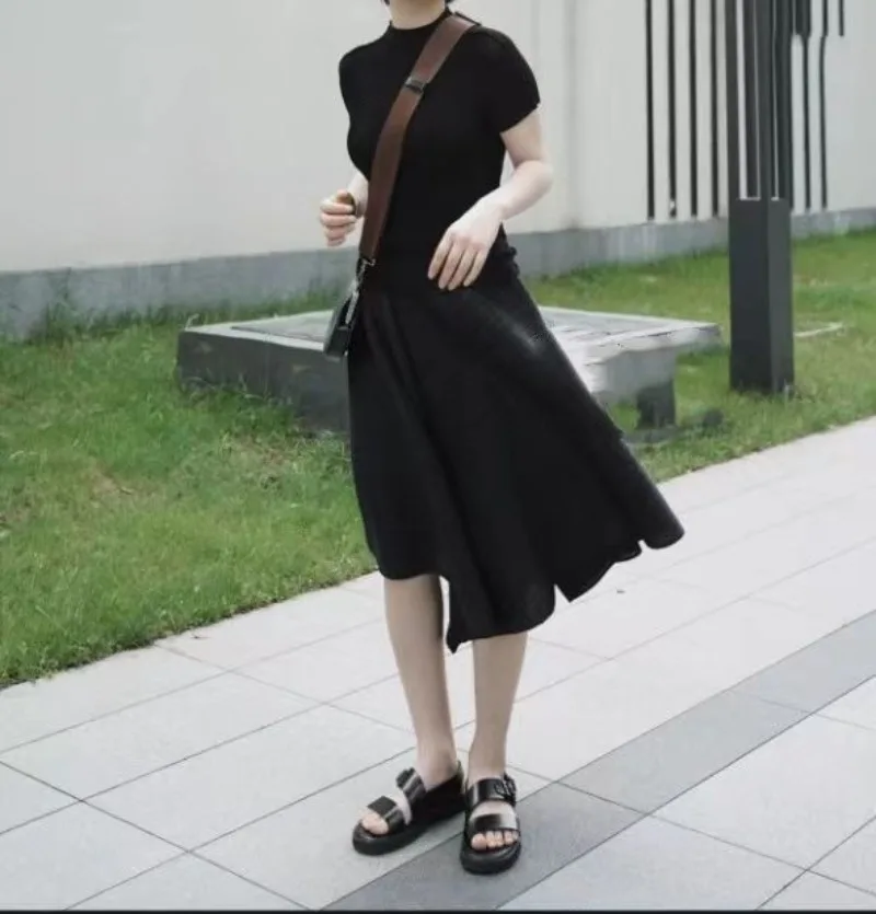 Miyake Style Pleated Culottes Irregular Skirt Pants Women Hemlines Umbrella-shaped Loose Wide-leg Pants Summer Casual Pantalos