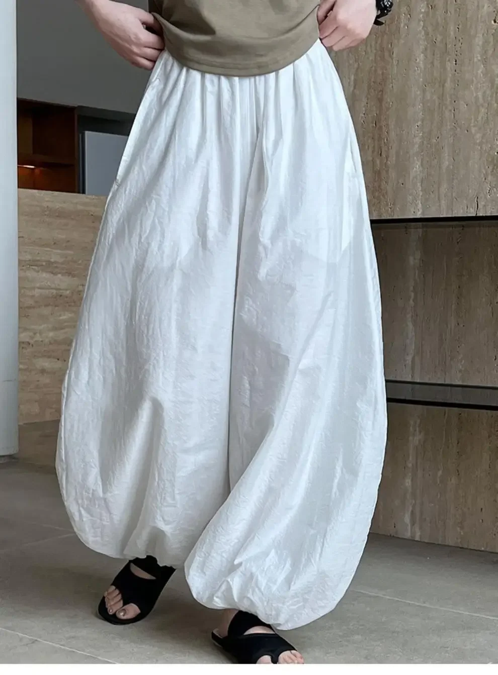 Oversized Bloomers 2025 New Summer Elegant Fashion Women Lantern Pants Casual Loose Breathable Cotton Wide Leg Pants