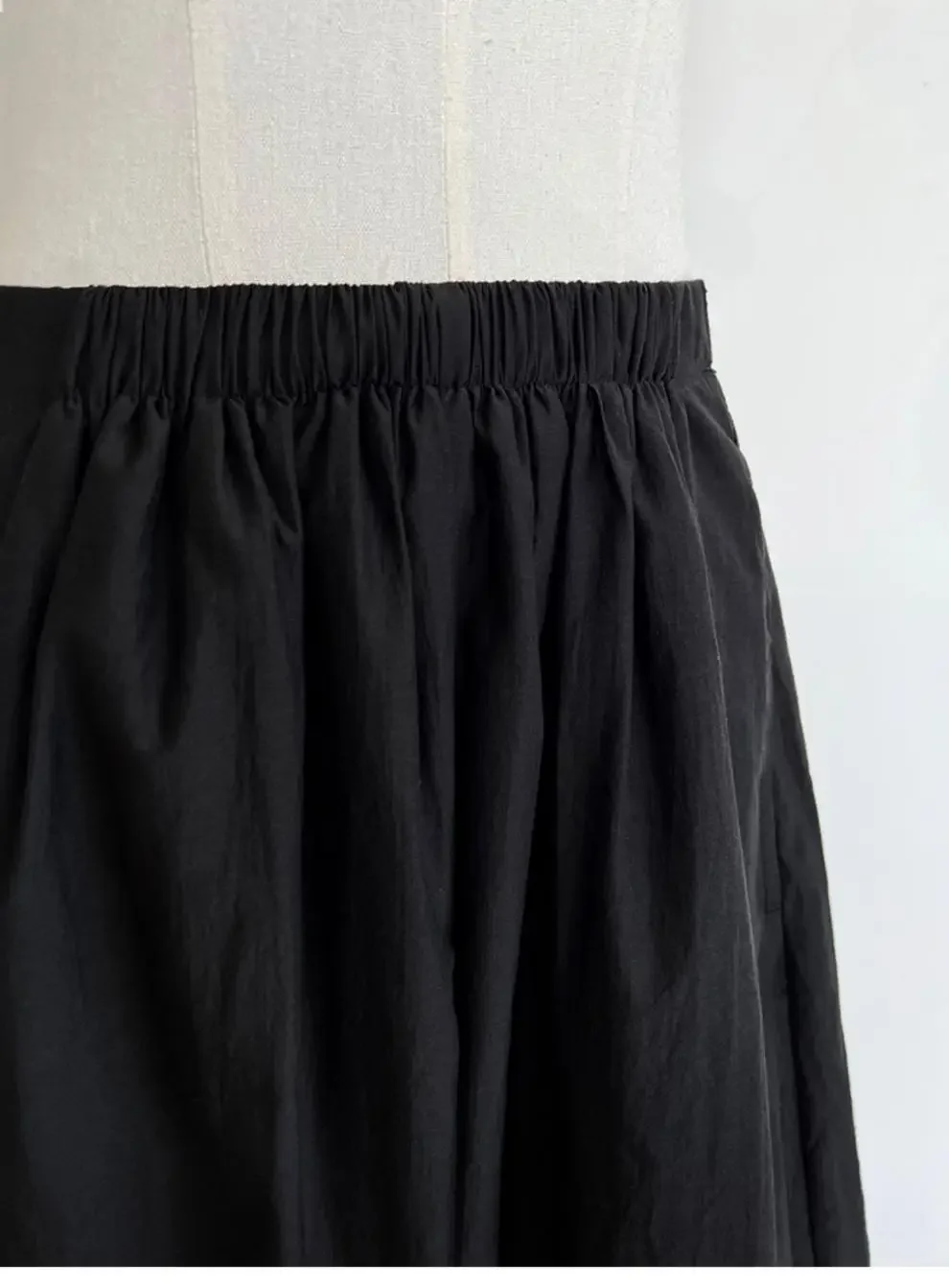 Oversized Bloomers 2025 New Summer Elegant Fashion Women Lantern Pants Casual Loose Breathable Cotton Wide Leg Pants