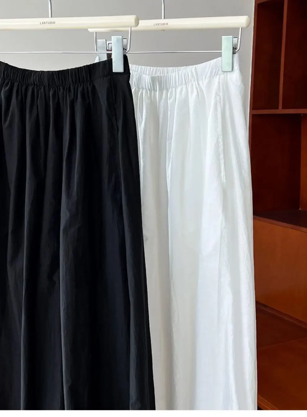 Oversized Bloomers 2025 New Summer Elegant Fashion Women Lantern Pants Casual Loose Breathable Cotton Wide Leg Pants