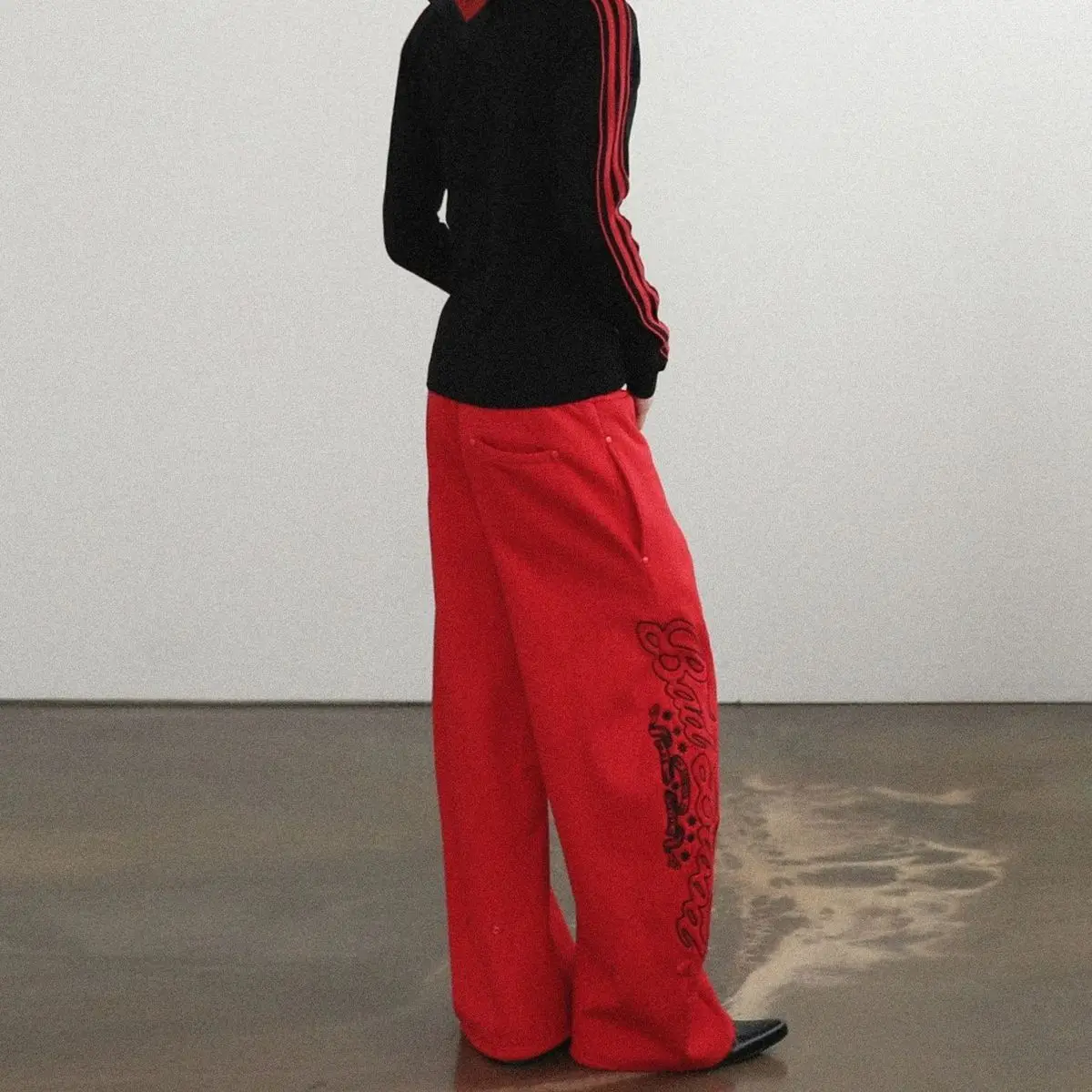 American hip-hop dance pants hot girl casual sports pants loose jazz embroidered scimitar wide-leg pants for street wear
