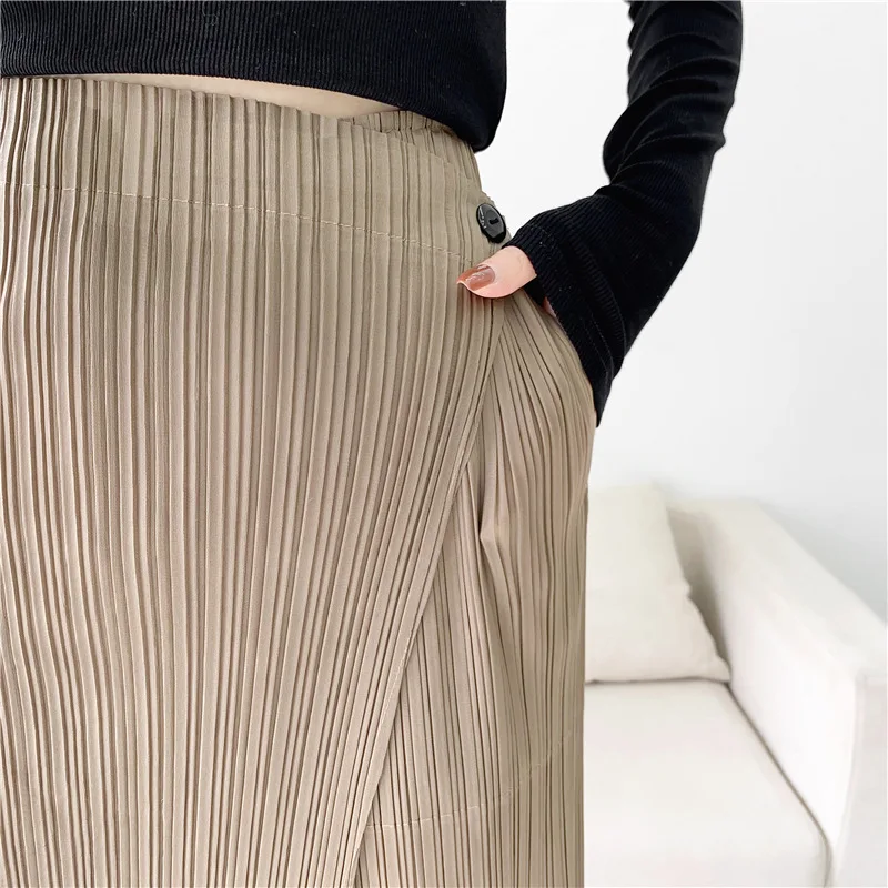 LANMREM Summer New Pleated Straight Skirt Pants Asymmetric Loose Elastic Slimming Casual Patchwork Design Trousers Chic 2DB3899