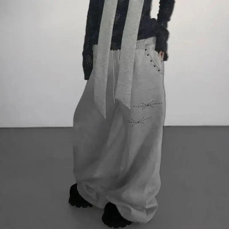 MEXZT Y2K Rivet Sweatpants Women Streetwear Fleece Black Baggy Joggers Harajuku Hip Hop Wide Leg Pants Fashion Casual Trousers