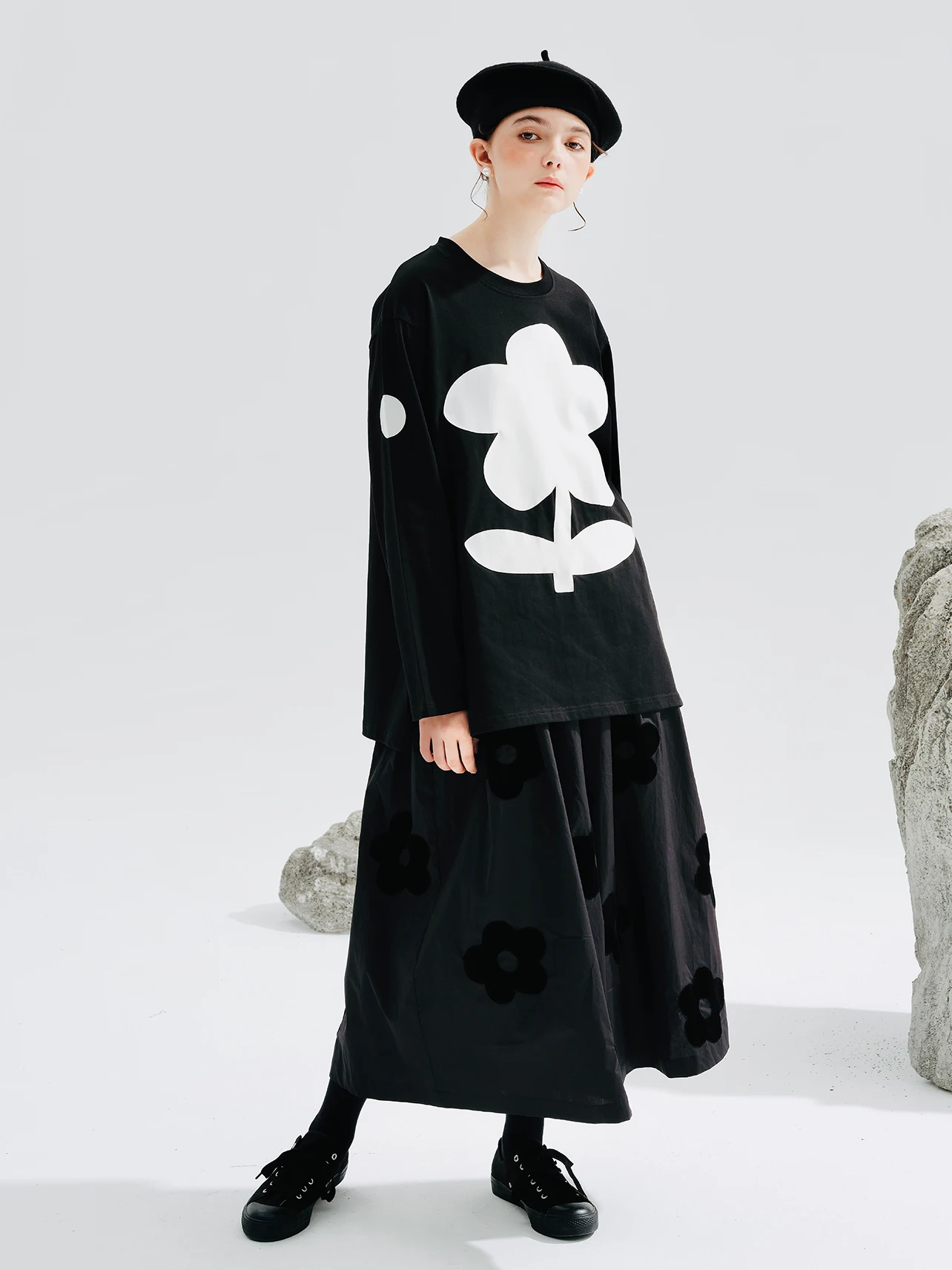 imakokoni 2025 autumn new original design pure cotton flowers black thigh pants culottes women 234234