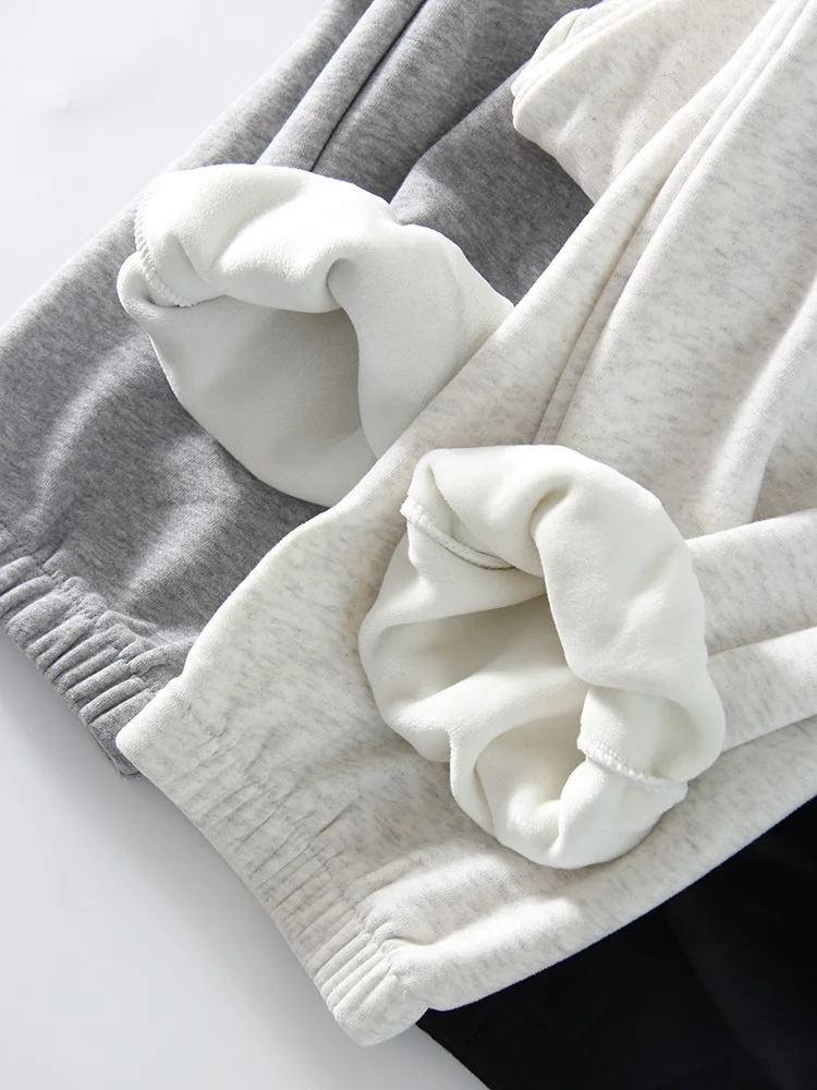 Thick Warm Fleece Sweatpants Women Winter Straight Leg Pants Gray Velvet Trousers Pants Jogger For Women Sweatpants Outfits