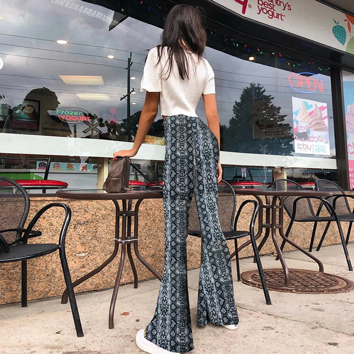 Hugcitar High Waist Leopard Print Flare Leggings 2025 Spring Women Fashion Sexy Bodycon Trousers Club Pants