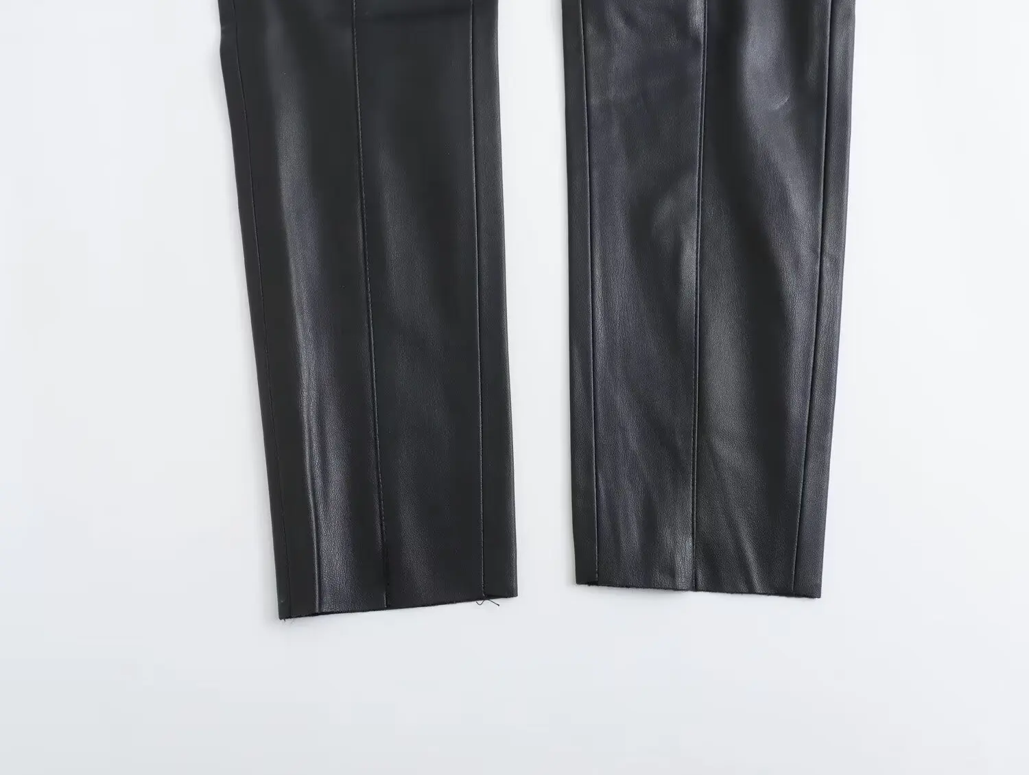 HH 2024 Women's Faux Leather Pants High Waist Straight Leg Trousers Fashion Female Streetwear Stylish Stretch Pencil Pants