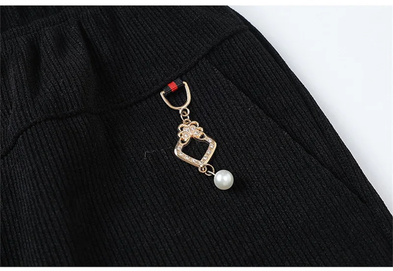 High Quality Corduroy Straight Trousers Women Autumn Winter Oversize 8XL Mother Pants Fleece Thicke Warm Casual Pants Female New