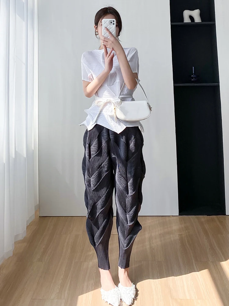Miyake Pleated Pants Women Elastic Wiast 2023 New Summer Versatile Casual Pencil Trousers Solid Color Female Fashion Pants
