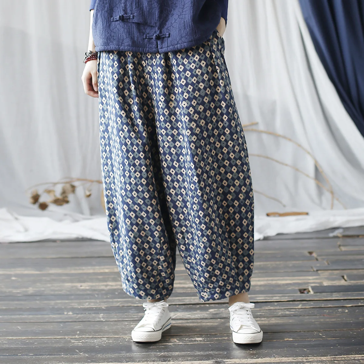 Johnature Niche Loose Retro Chinese Style Vintage Bloomers 2025 Woman Winter New Fashion Personality Vintage Print Casual Pants