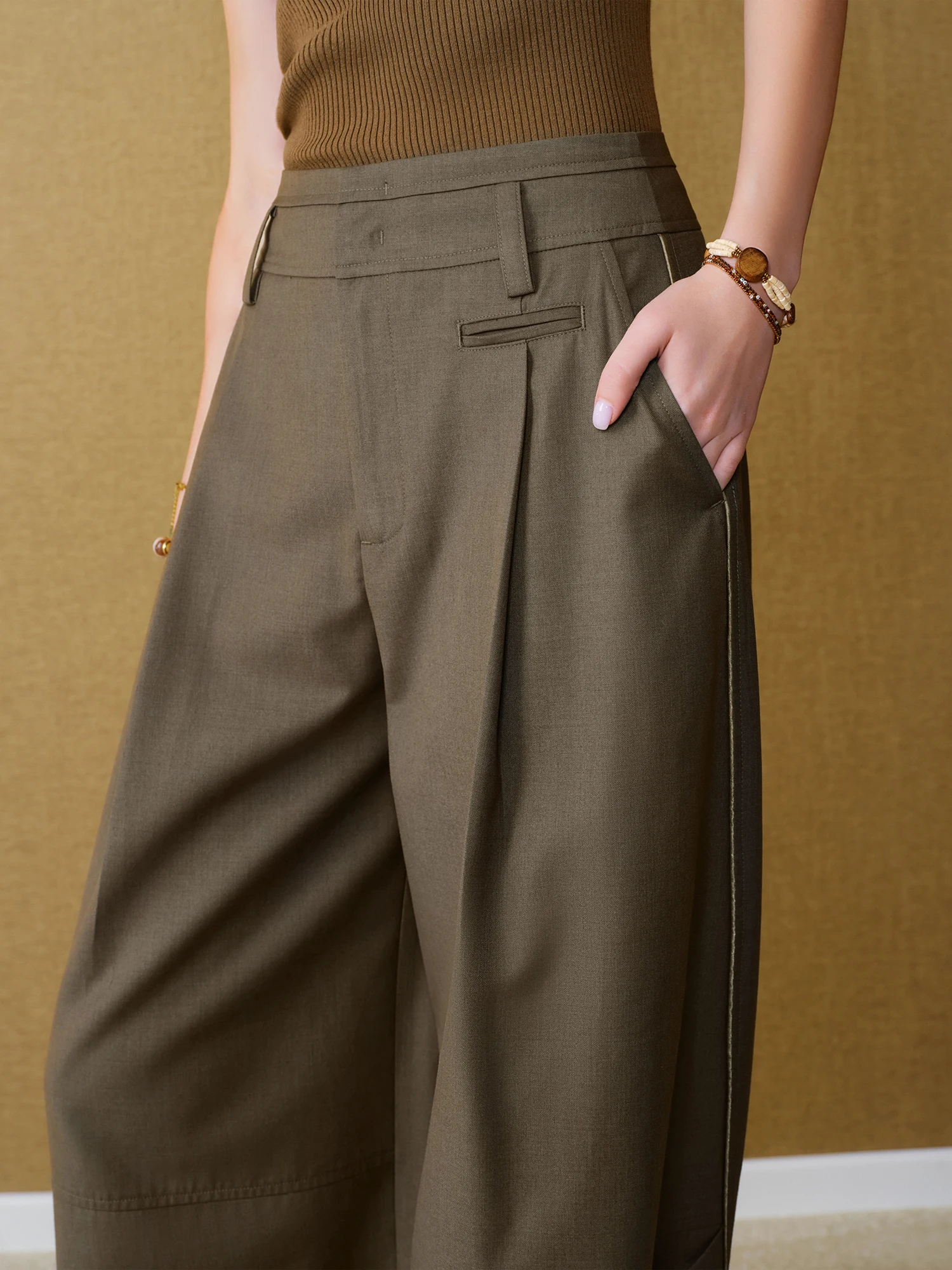 FSLE【Premium Series】2026 Fall Women's High-Waist Balloon Trousers, Wool-Blend Relaxed Straight Pants for Sculpted Office Style